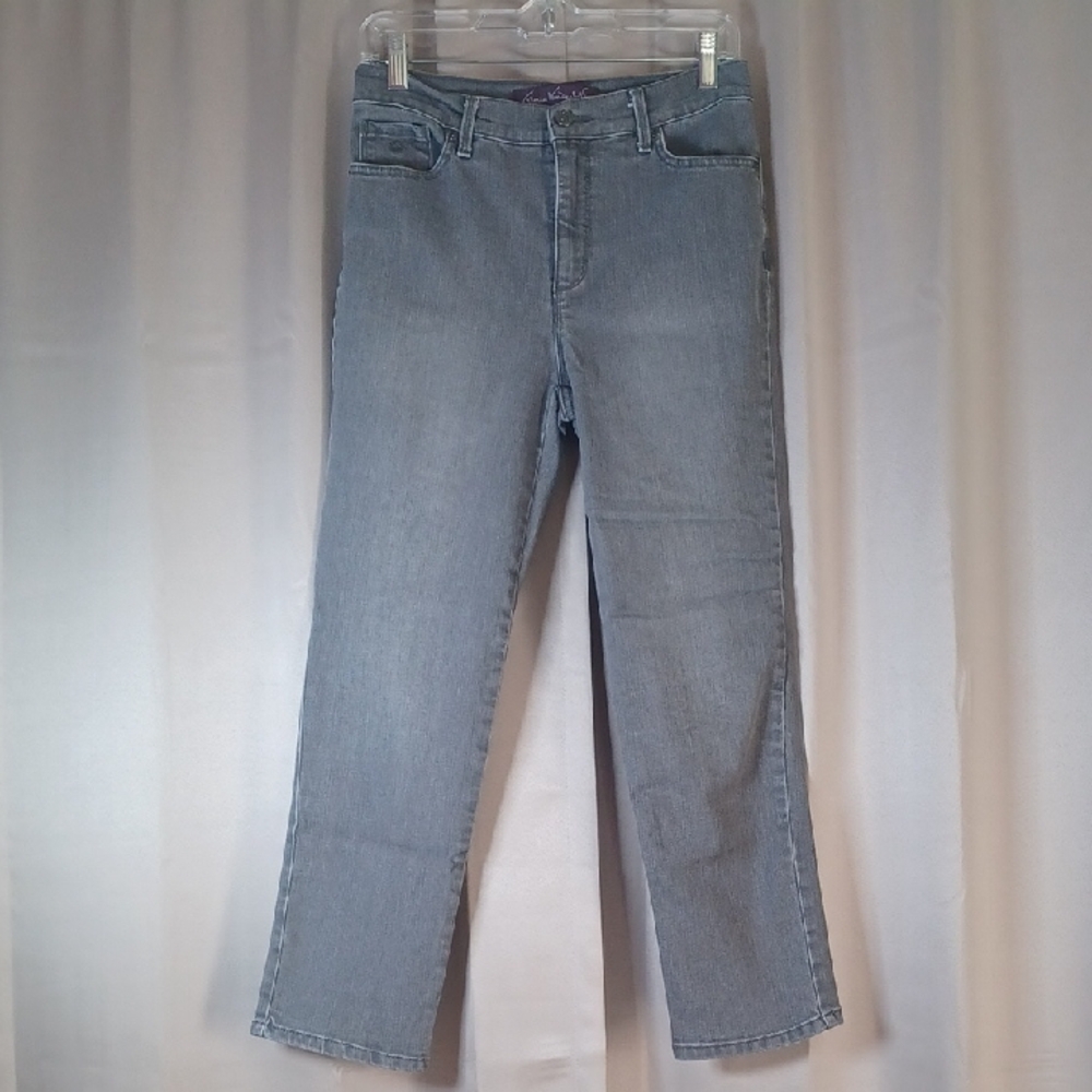Gloria Vanderbilt Gray Amanda Jeans, High Rise Straight Leg 5 Pocket Stretch